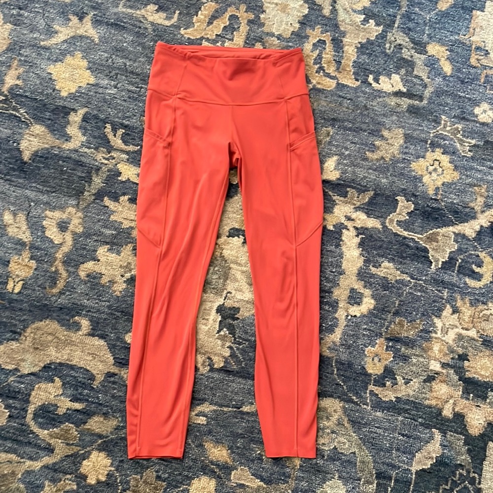 Fast & Free High Rise Crop Leggings with Pockets